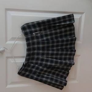 H & M Pleated Skirt NWOT